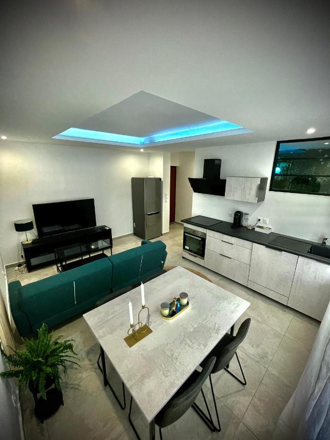 L'Extasia Appartement,Spa Jacuzzi Гренобль Экстерьер фото